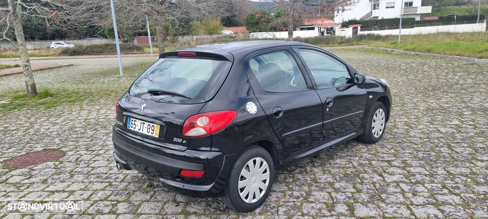 Peugeot 206+ 1.1 Urban - 3