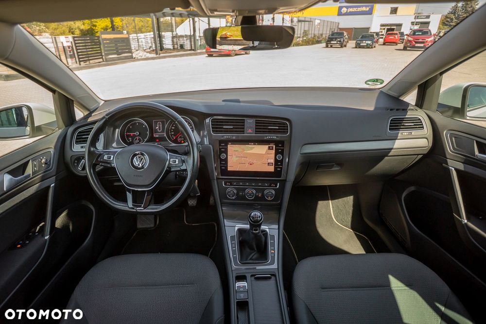 Volkswagen Golf Variant 2.0 TDI (BlueMotion Technology) Comfortline - 31