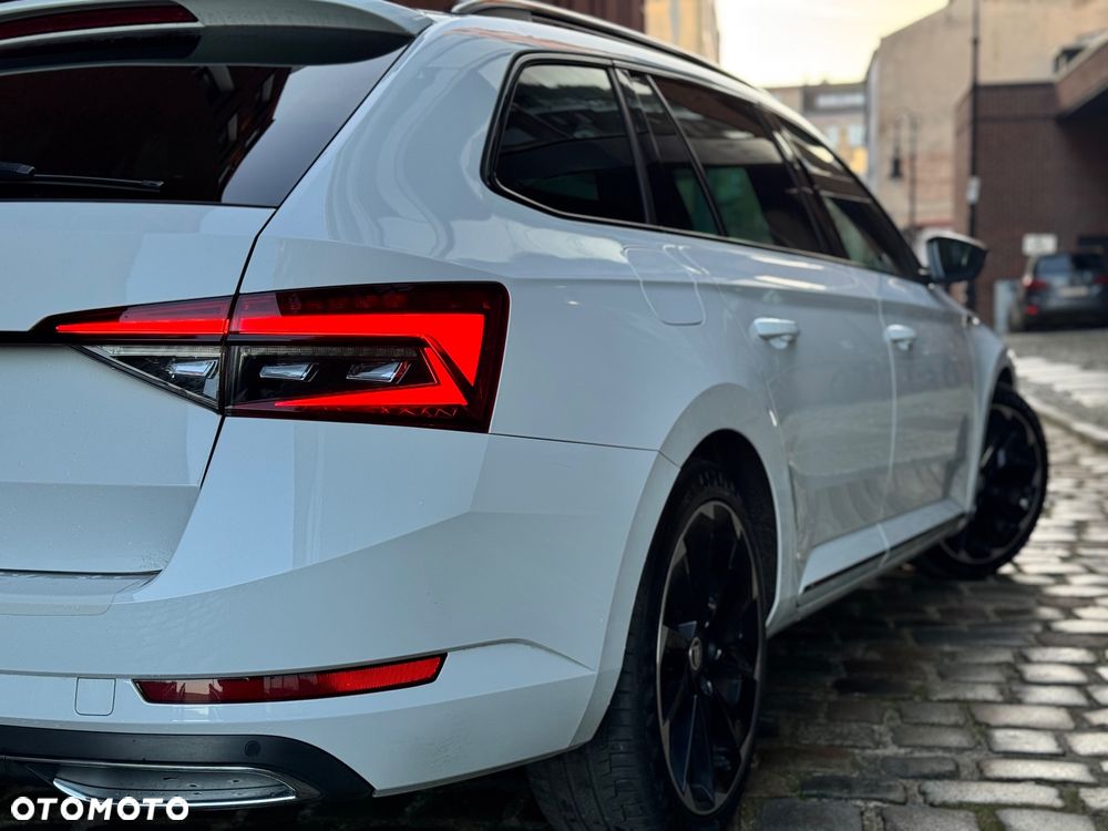 Skoda Superb 2.0 TDI SCR Sportline DSG - 21