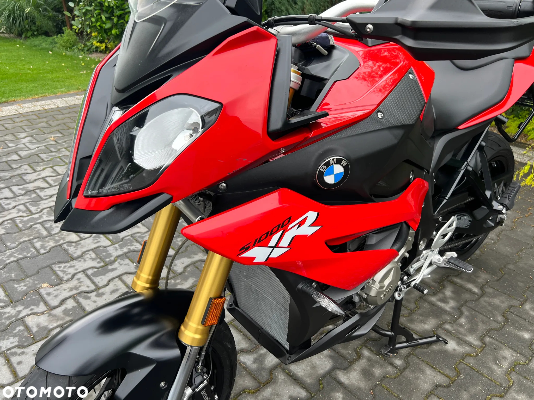 BMW XR - 14