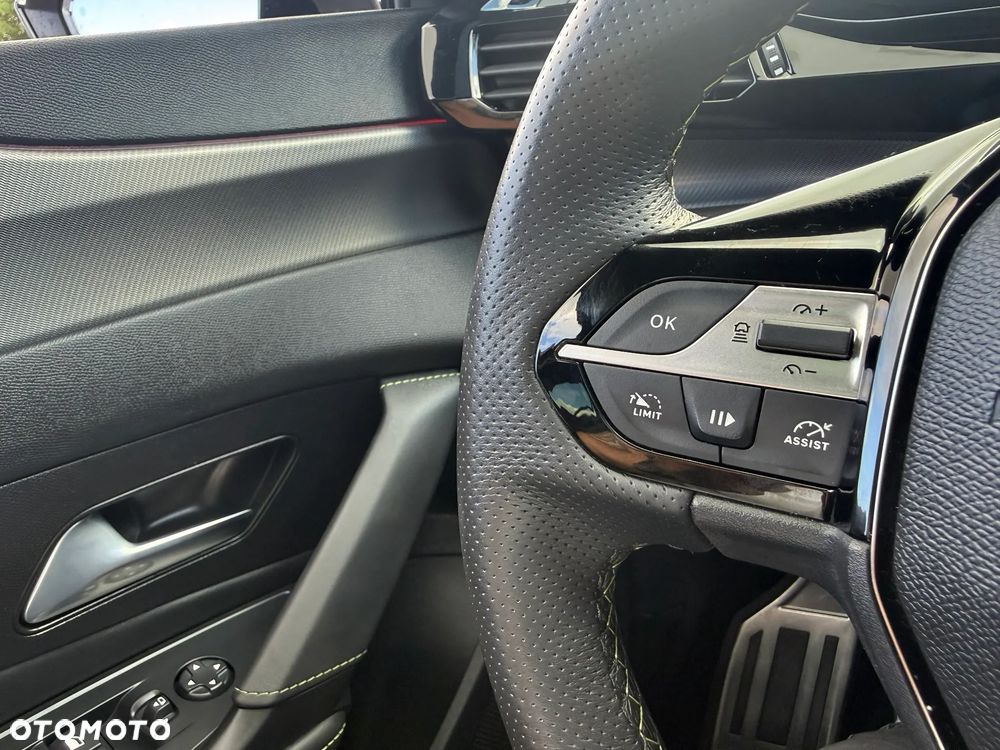Peugeot 308 1.2 PureTech GT S&S EAT8 - 37