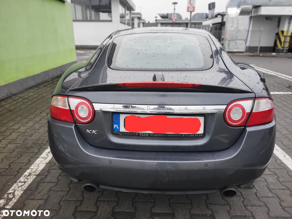 Jaguar XK 4.2 V8 - 8