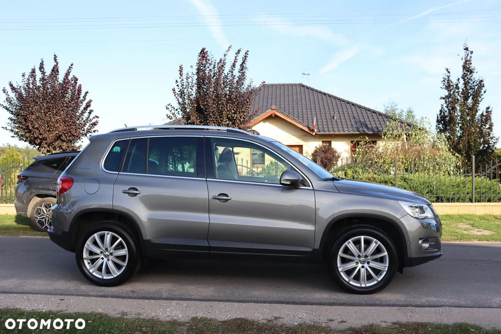 Volkswagen Tiguan - 6