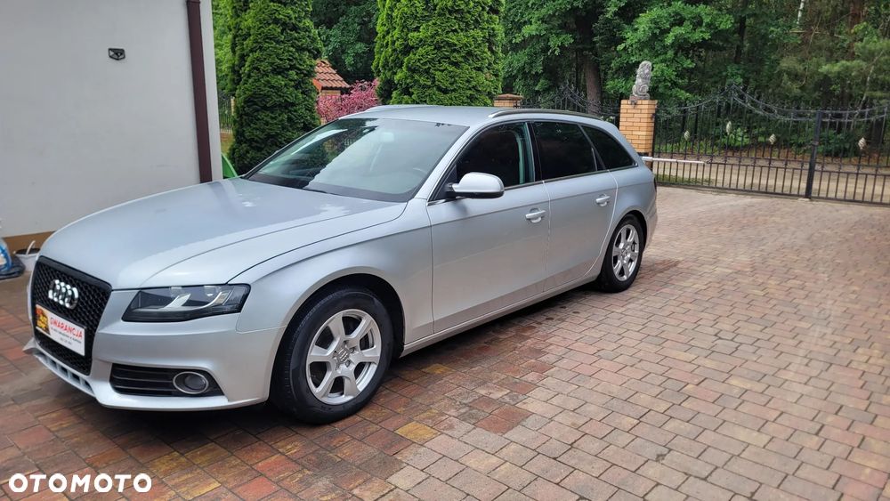 Audi A4 Avant - 1