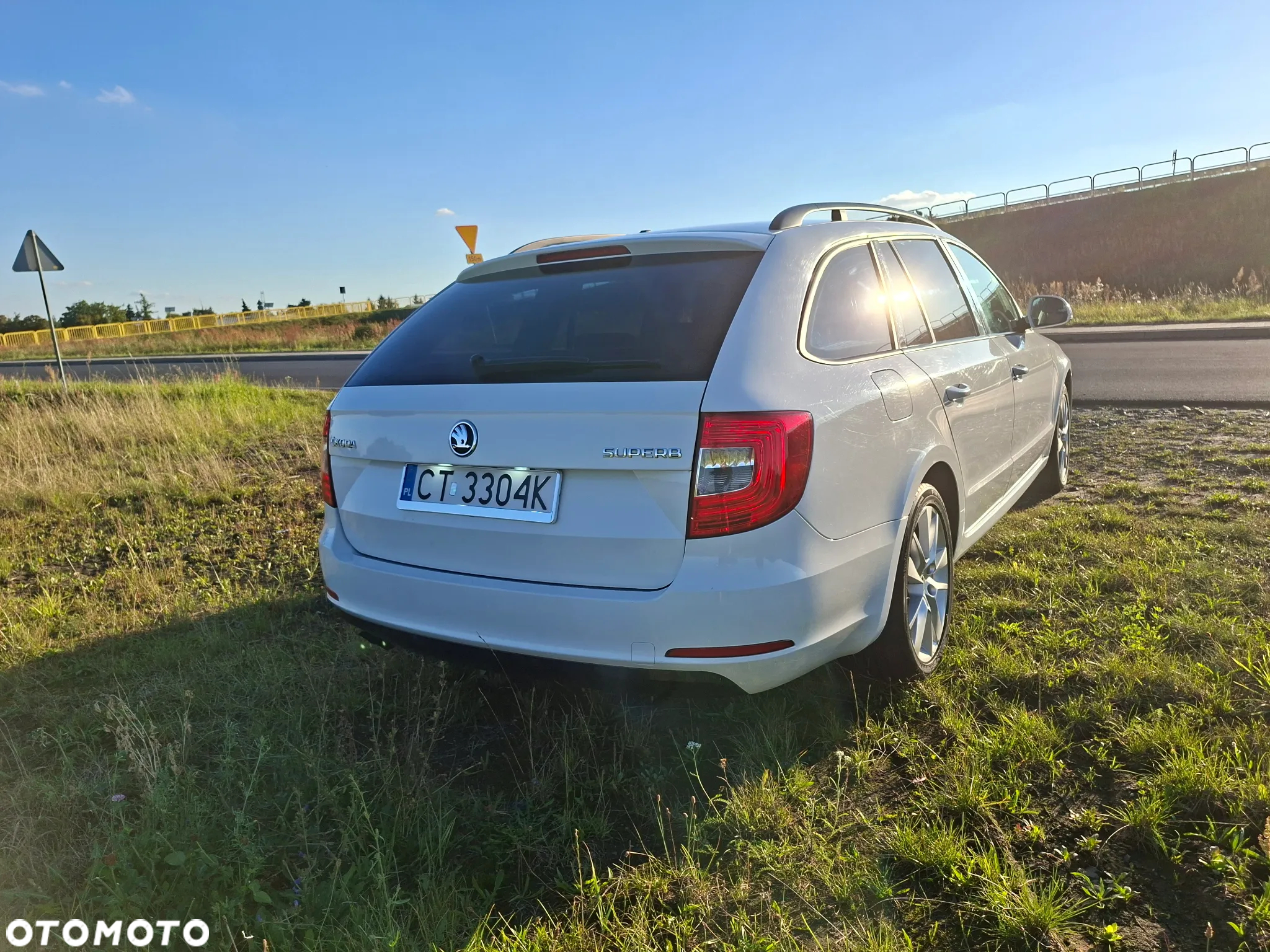 Skoda Superb 1.6 TDI Ambition - 9