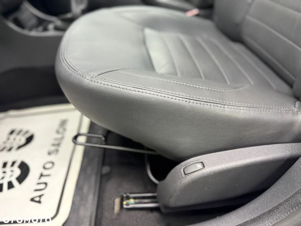 Dacia Logan 0.9 TCE Prestige - 23