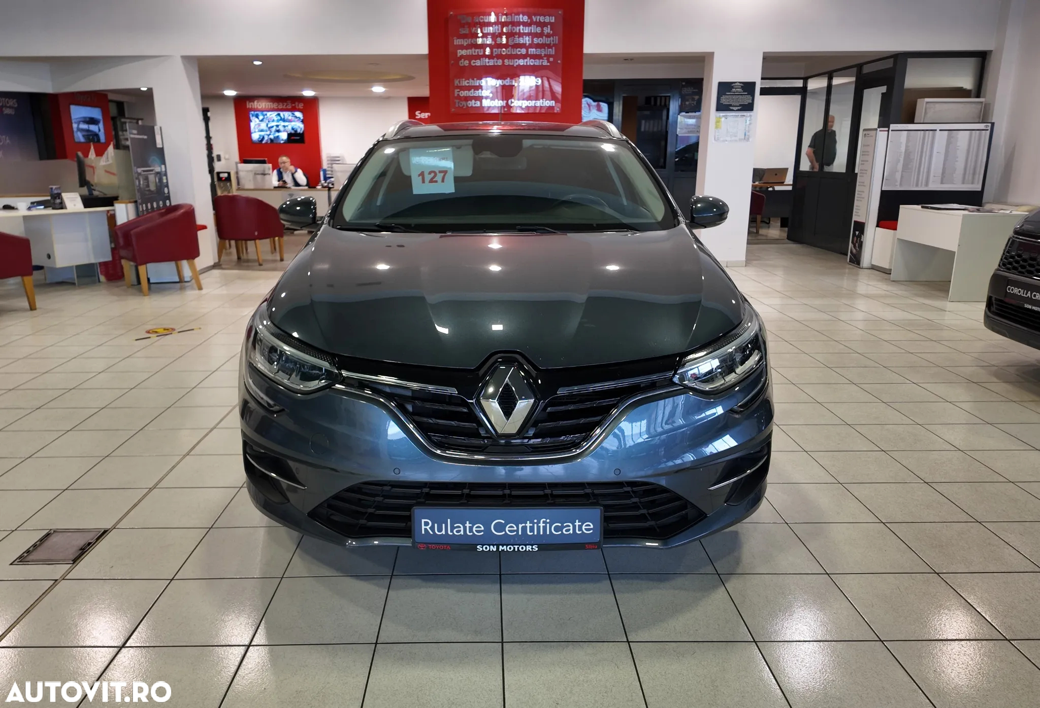 Renault Megane E-TECH Plug-in 160 BUSINESS EDITION - 2