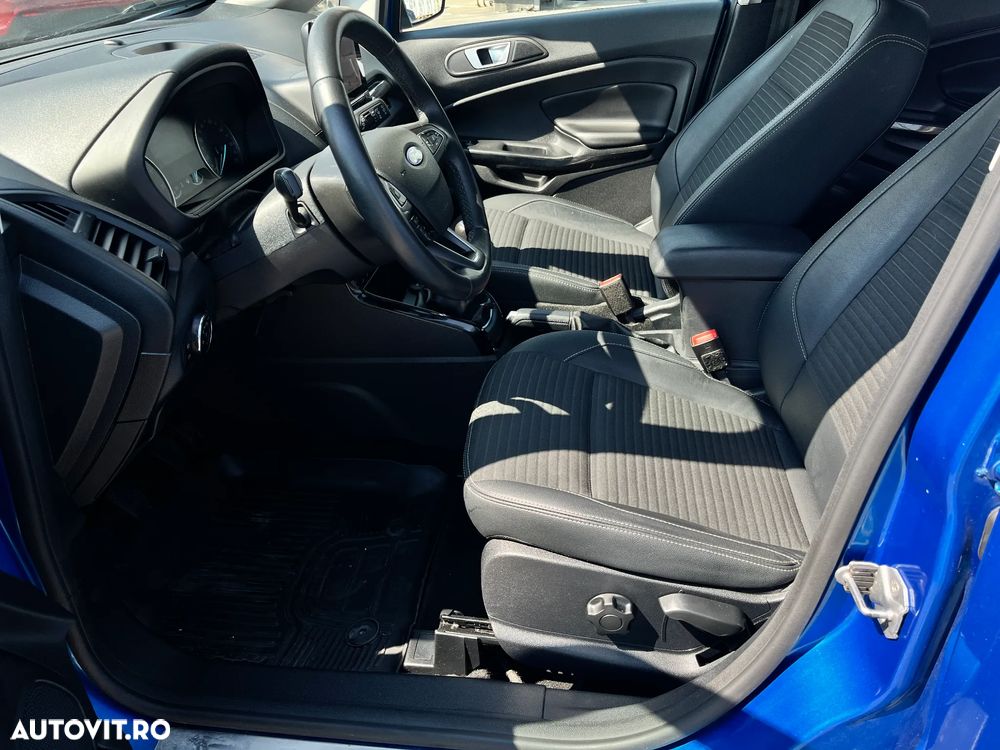Ford EcoSport - 11