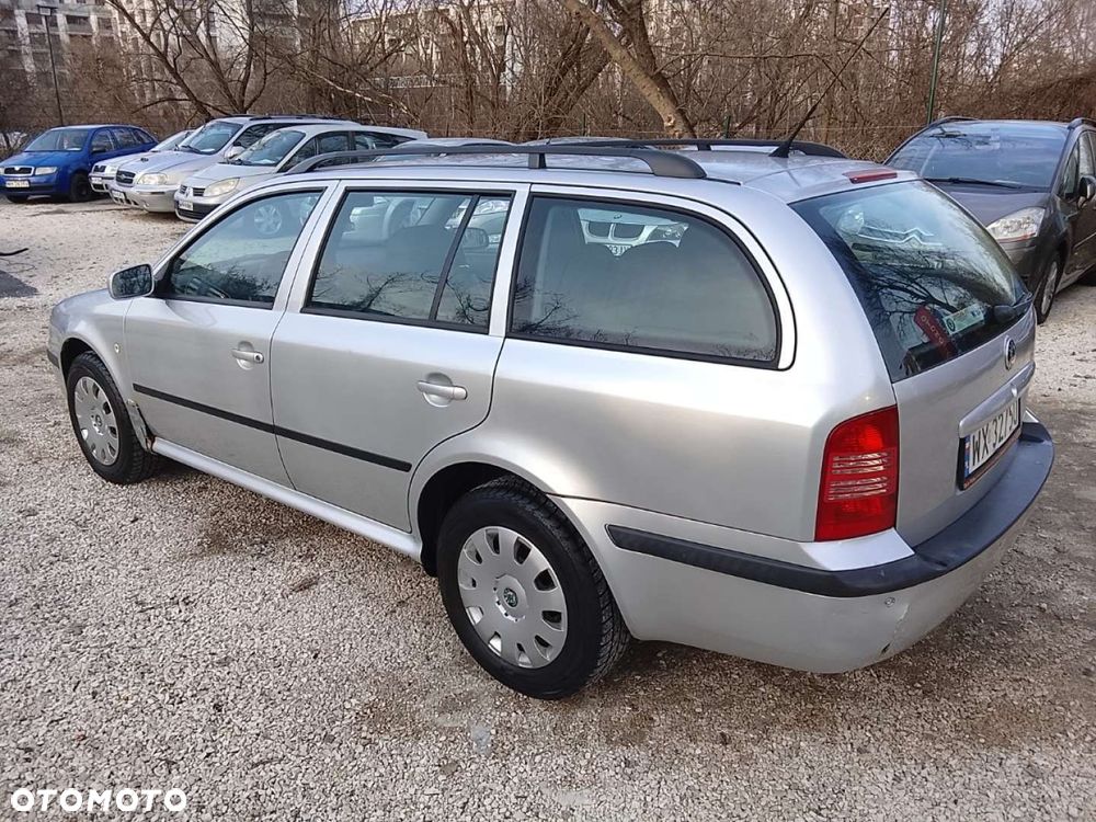 Skoda Octavia - 4