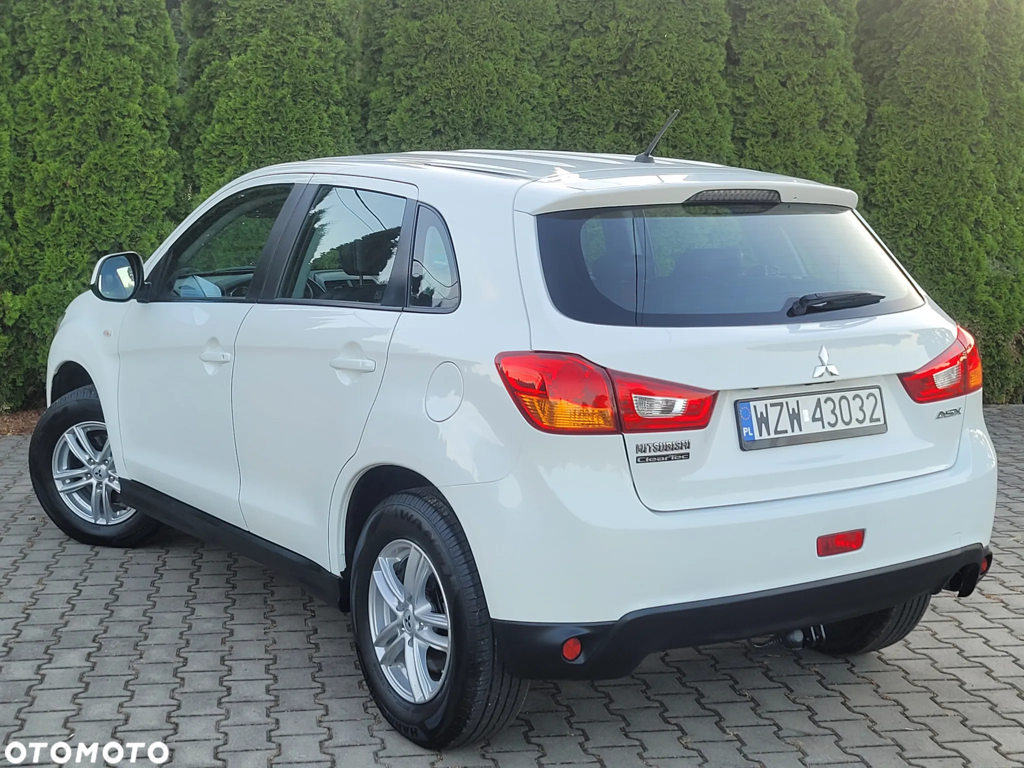 Mitsubishi ASX - 17