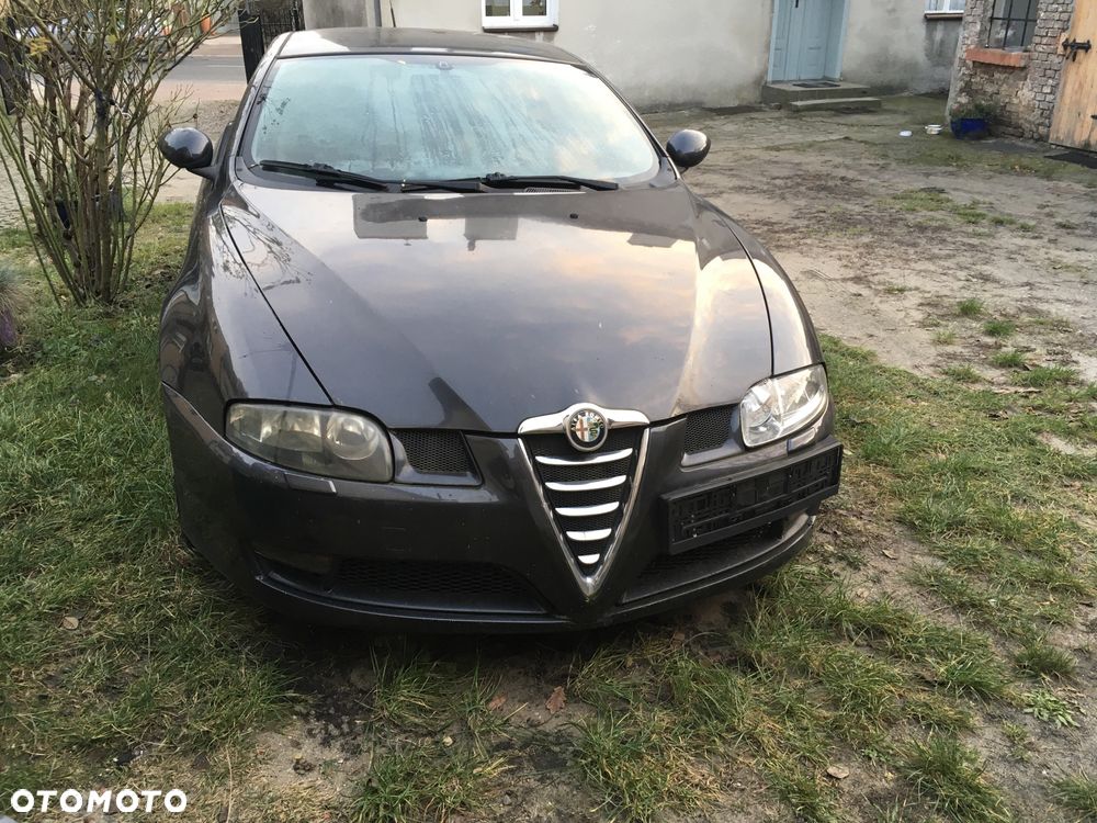 Alfa Romeo GT - 1