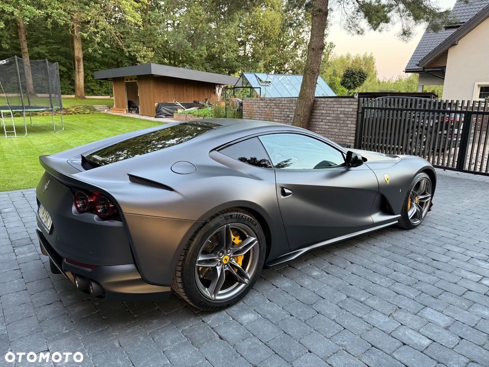 Ferrari 812 Superfast - 3