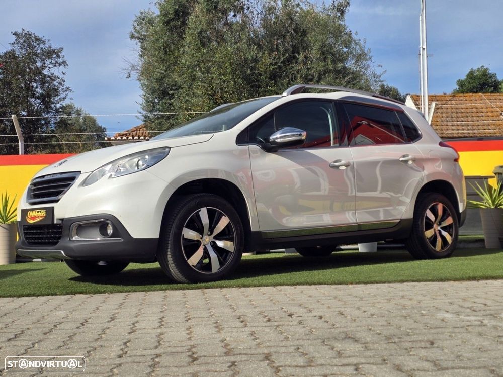 Peugeot 2008 1.6 e-HDi Allure 2-Tronic - 2