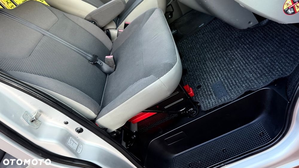 Opel Vivaro - 33