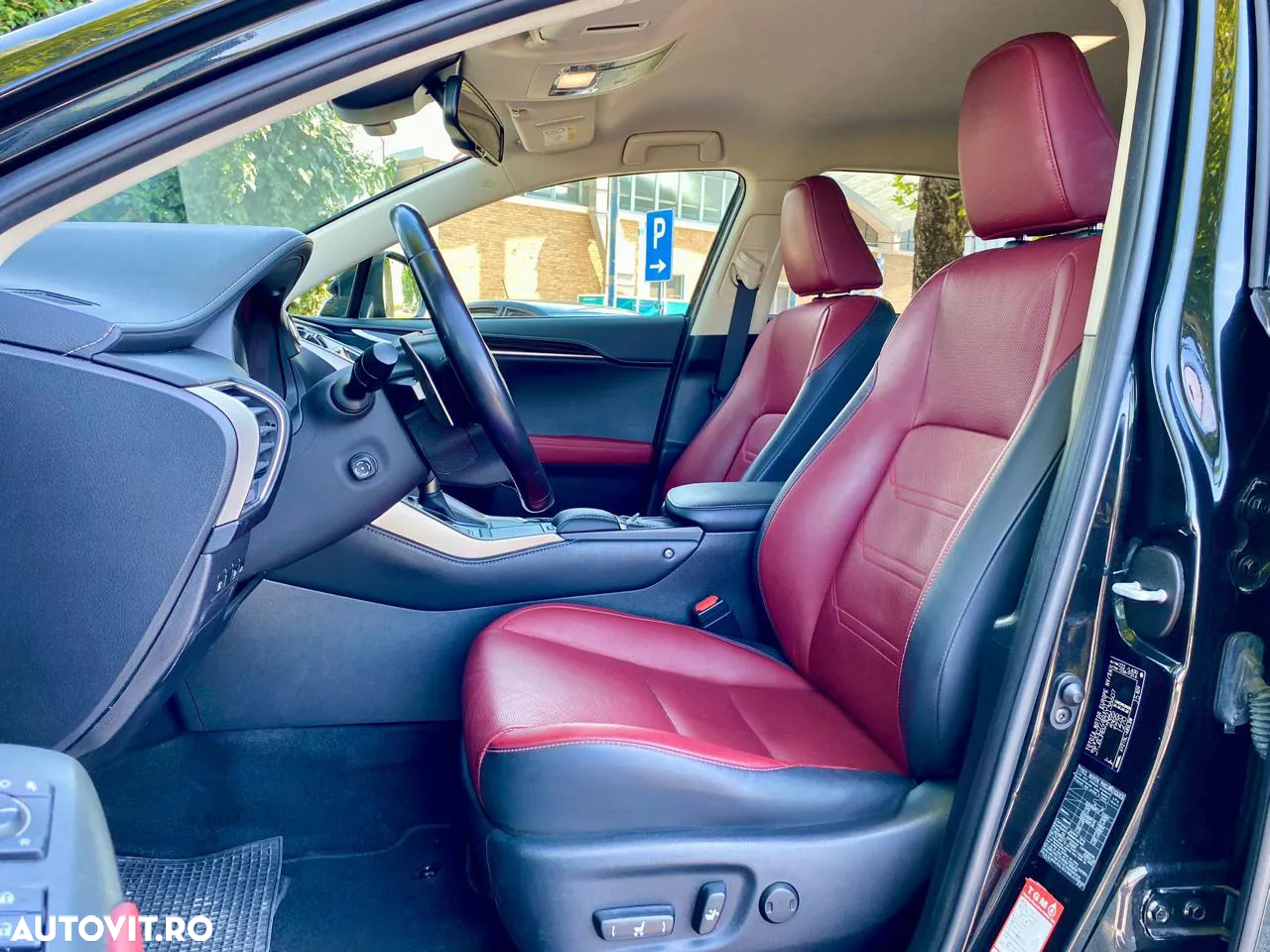 Lexus Seria NX 300h AWD Executive Plus - 6