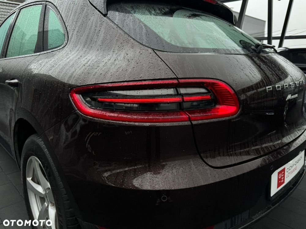 Porsche Macan - 10