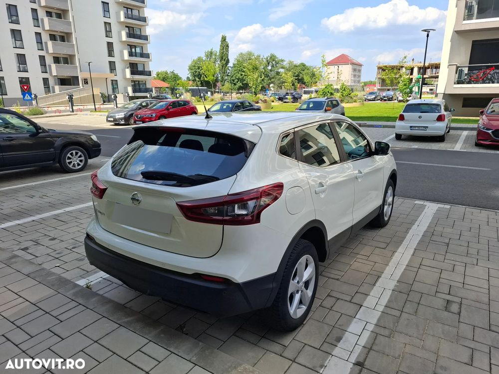 Nissan Qashqai 1.7D 150CP ALL MODE 4X4-I N-Connecta - 3