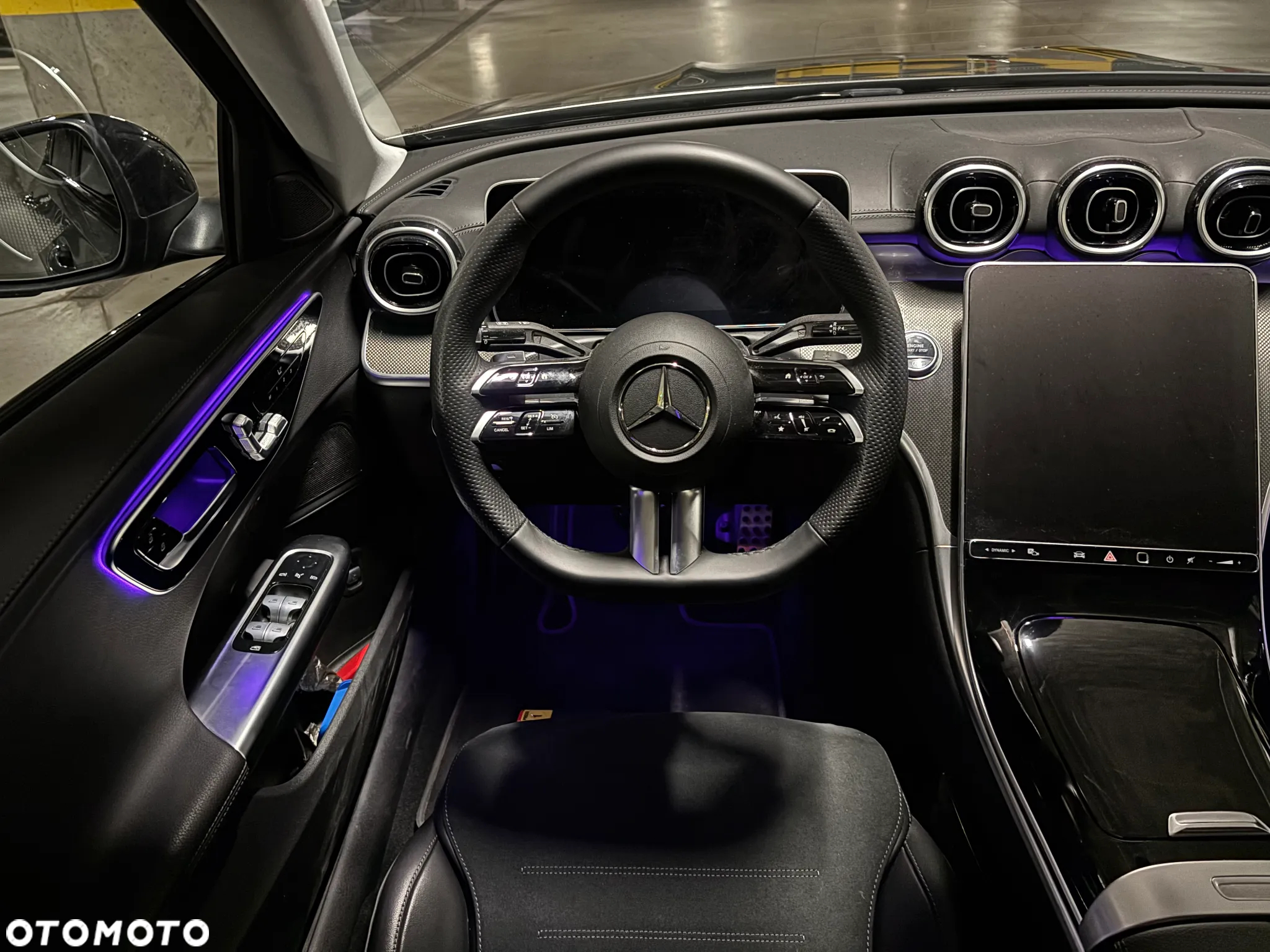 Mercedes-Benz Klasa C 200 9G-TRONIC - 21