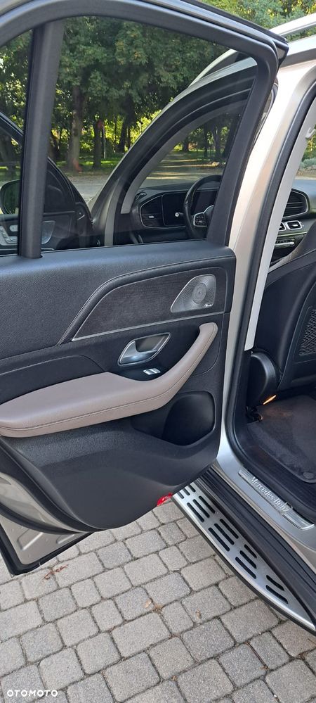 Mercedes-Benz GLE 300 d 4-Matic - 3