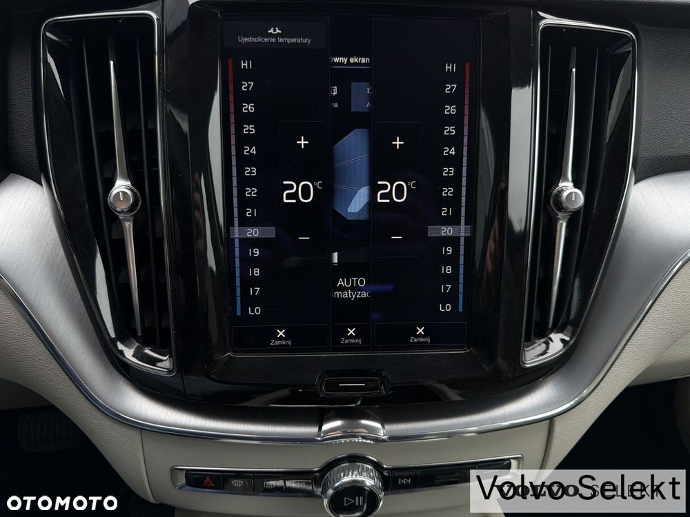 Volvo XC 60 - 23
