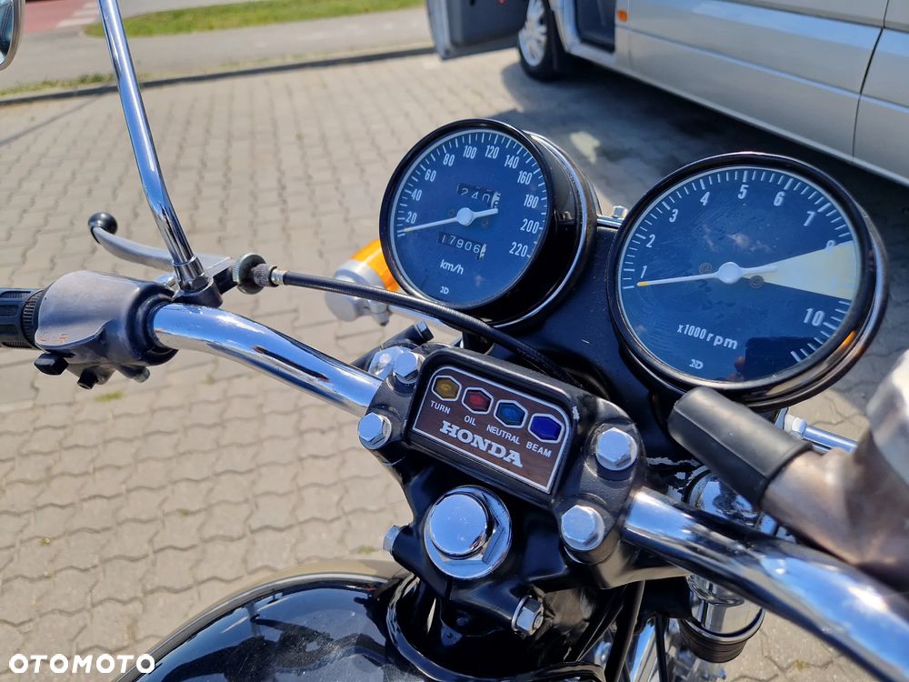 Honda CB - 13