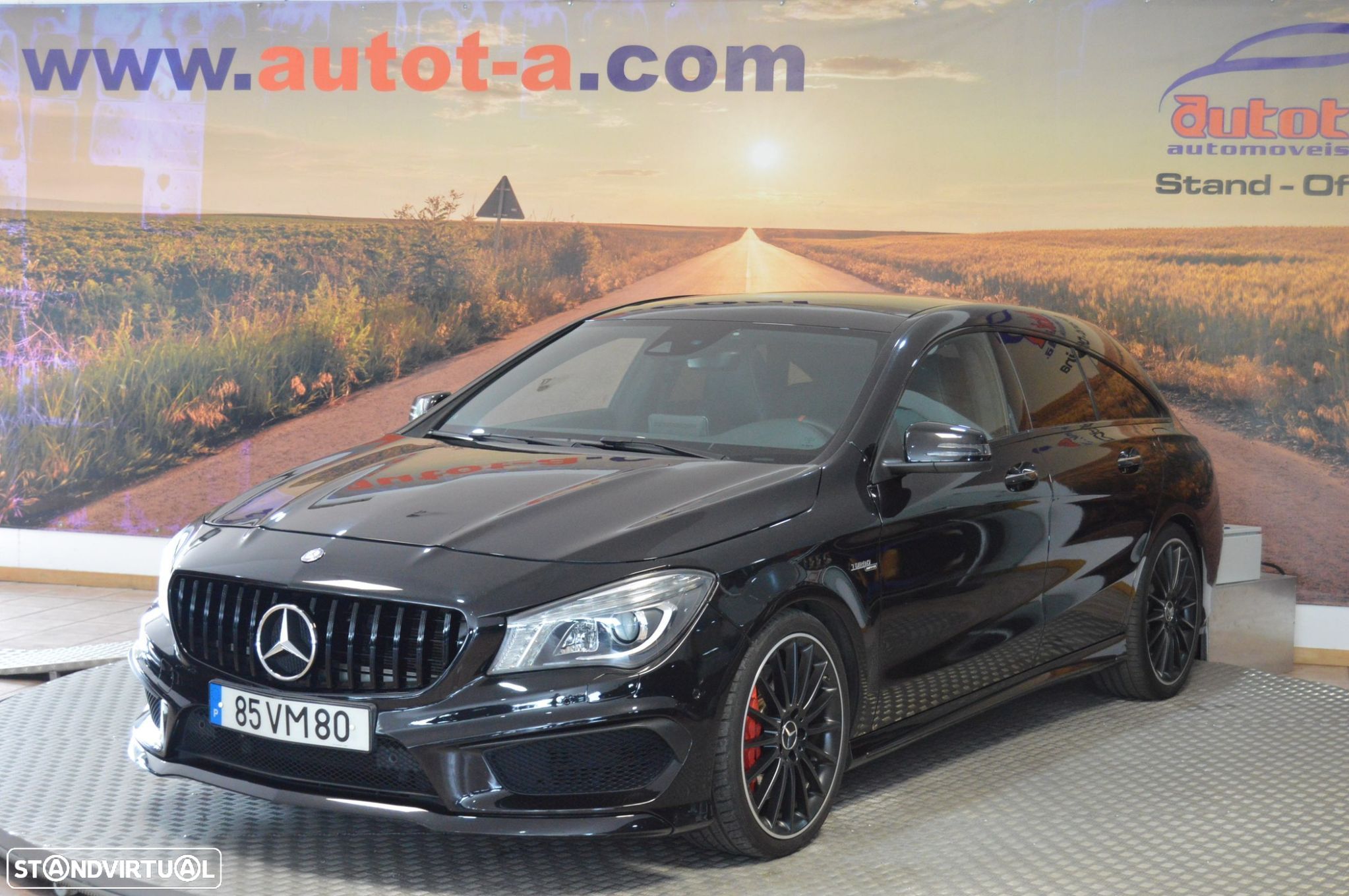 Mercedes-Benz CLA 45 AMG Shooting Brake 4-Matic - 1