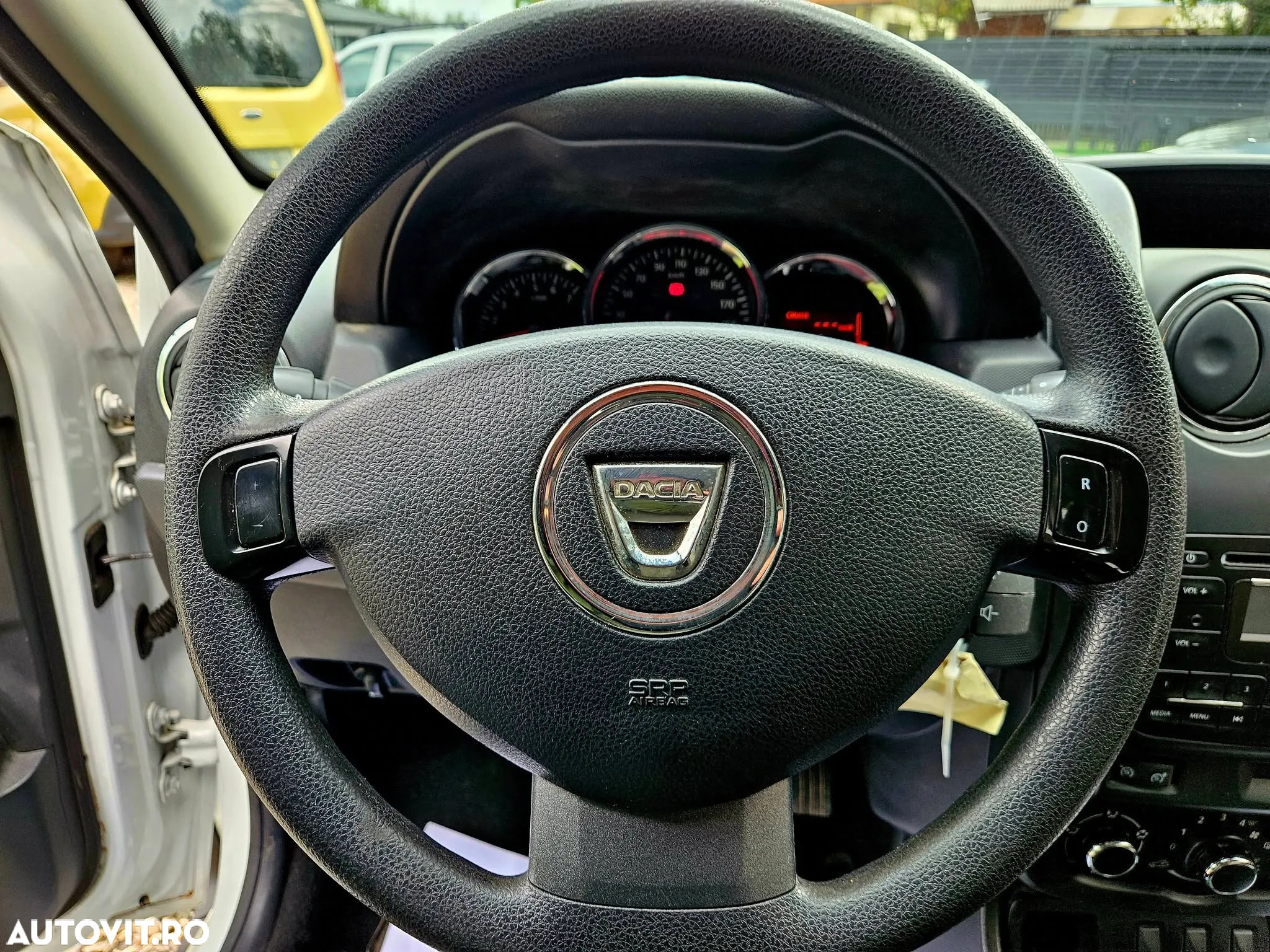 Dacia Duster 1.6 4x2 Ambiance - 14