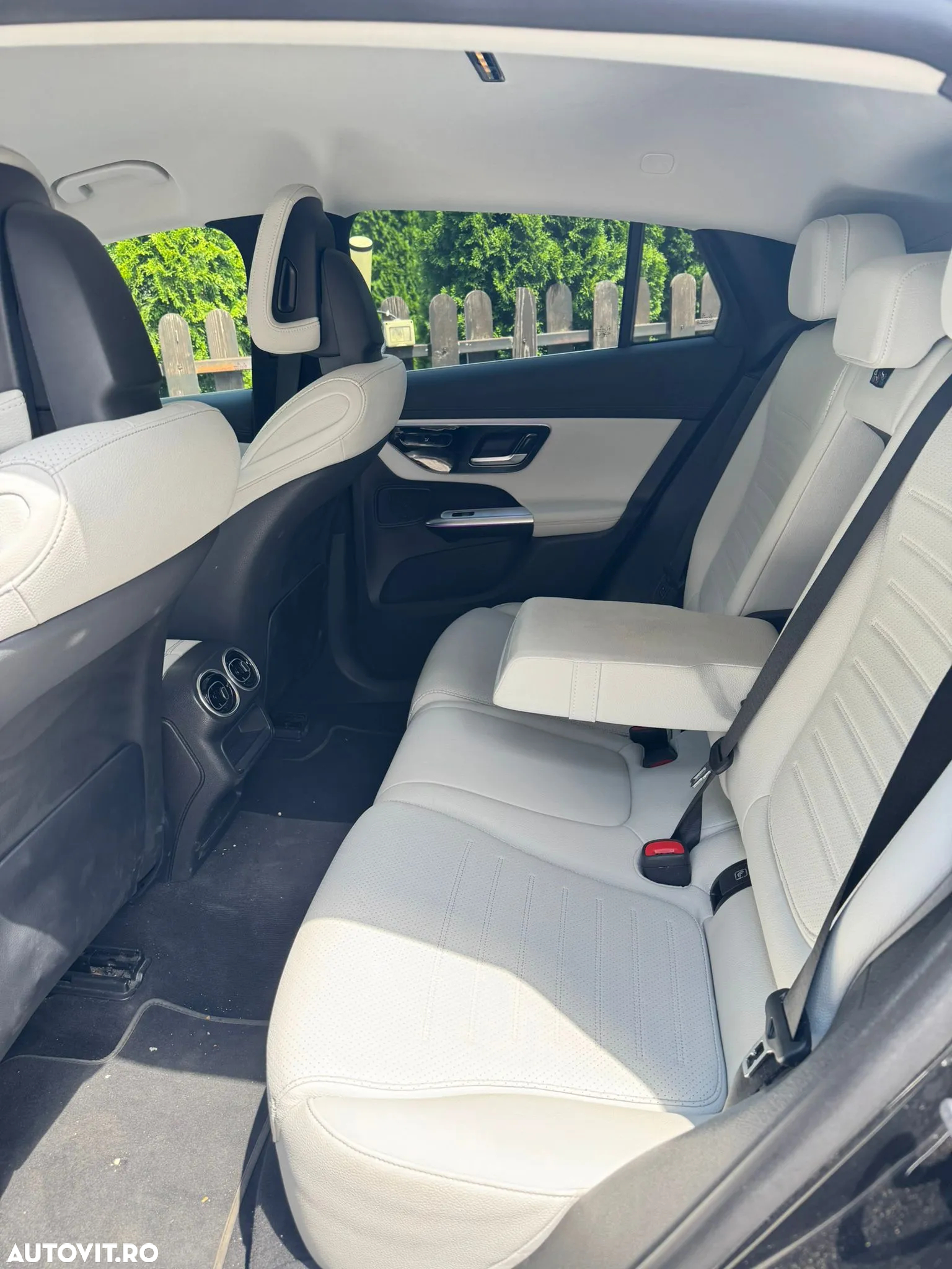 Mercedes-Benz GLC 200 4MATIC MHEV - 4
