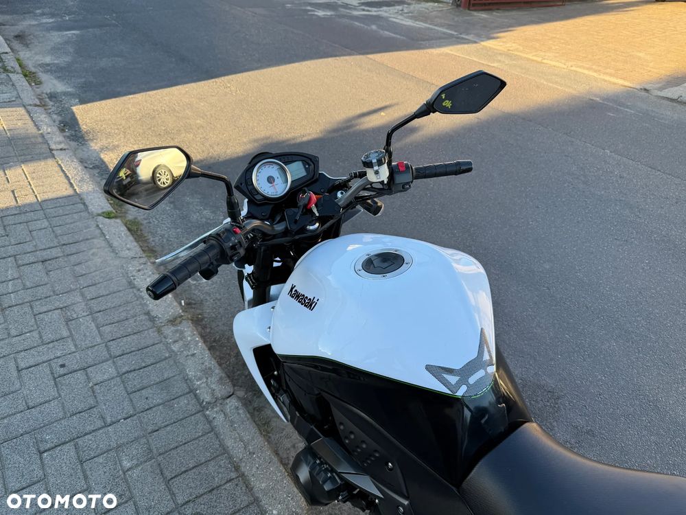 Kawasaki Z - 8