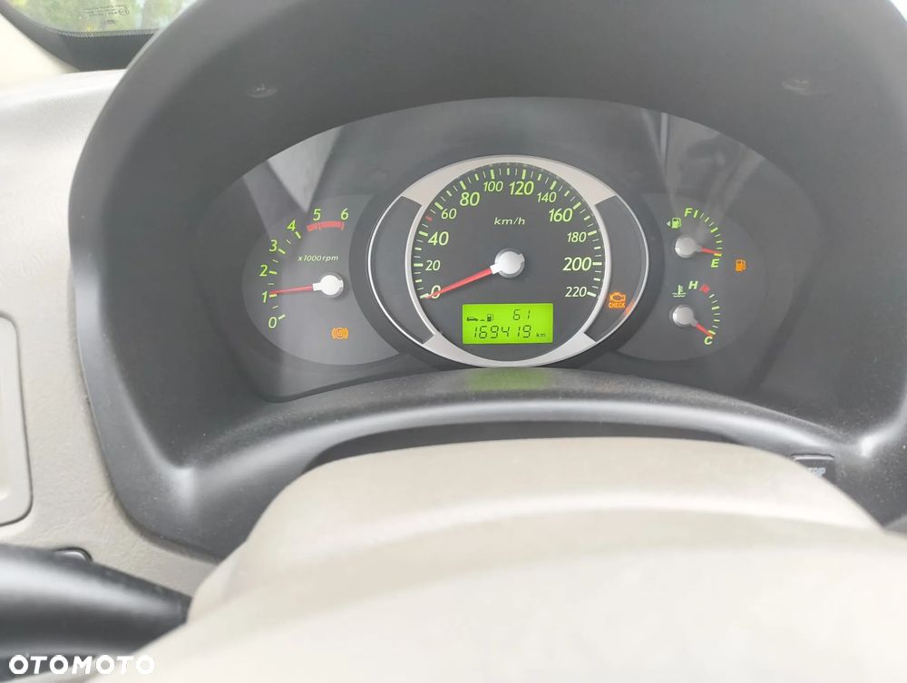 Hyundai Tucson 2.0 CRDi Style - 8