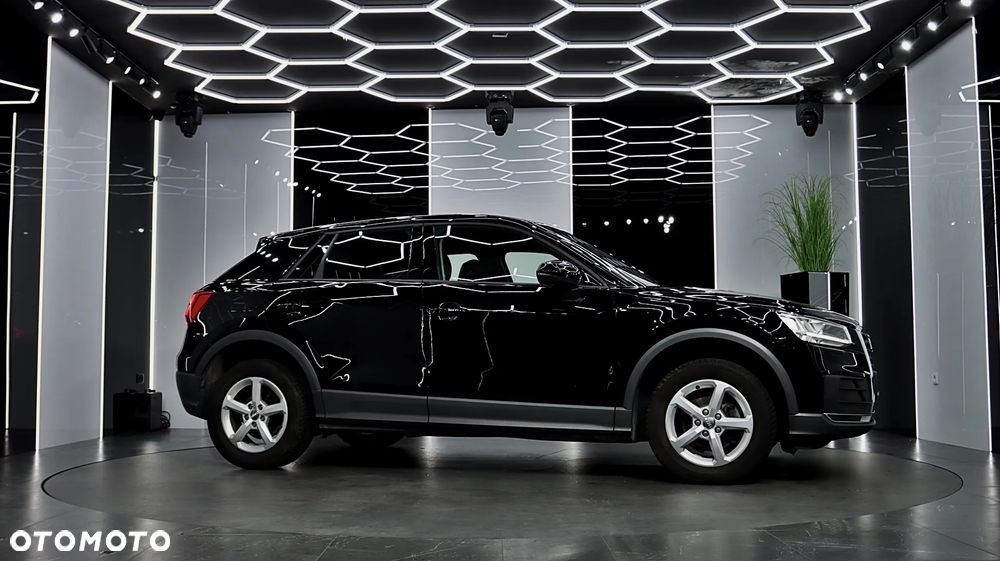 Audi Q2 35 TFSI S tronic - 10