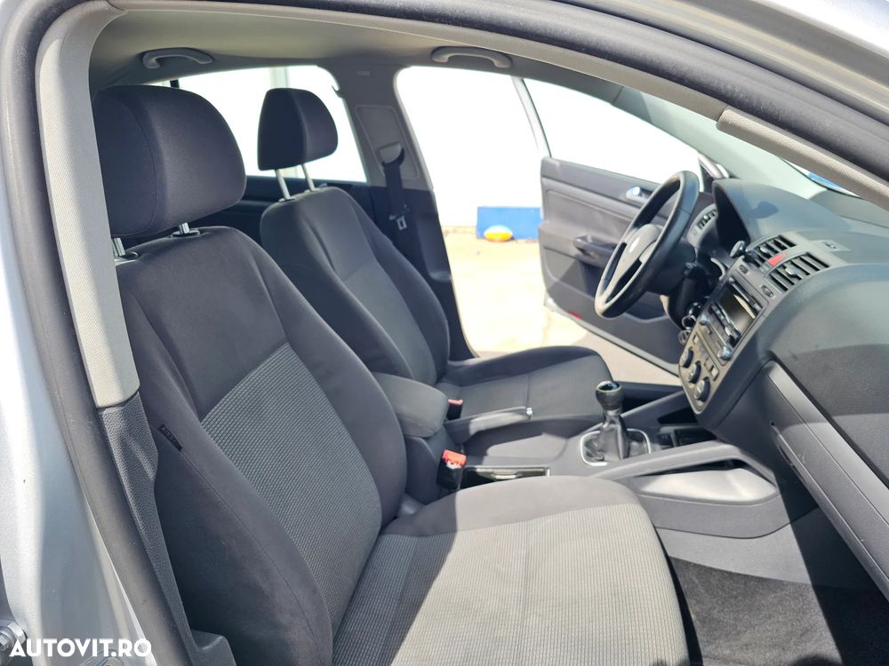 Volkswagen Jetta 1.9 TDI Comfortline - 16