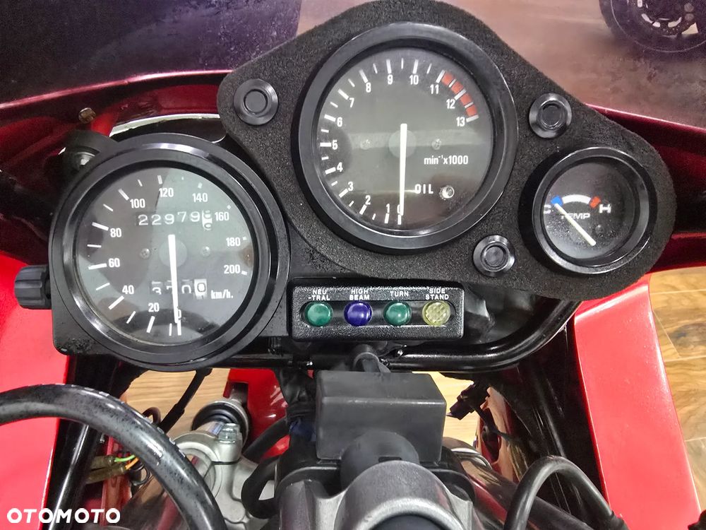 Honda NSR - 16