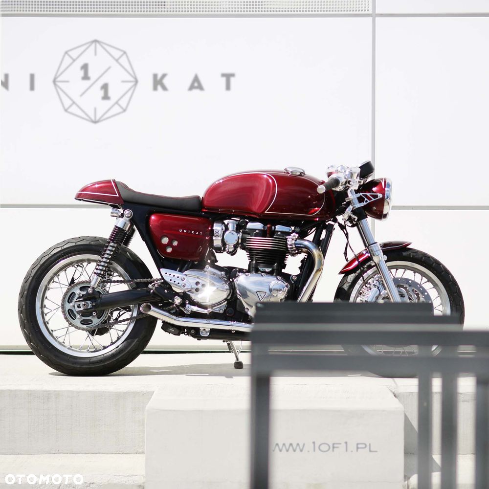 Triumph Thruxton - 8