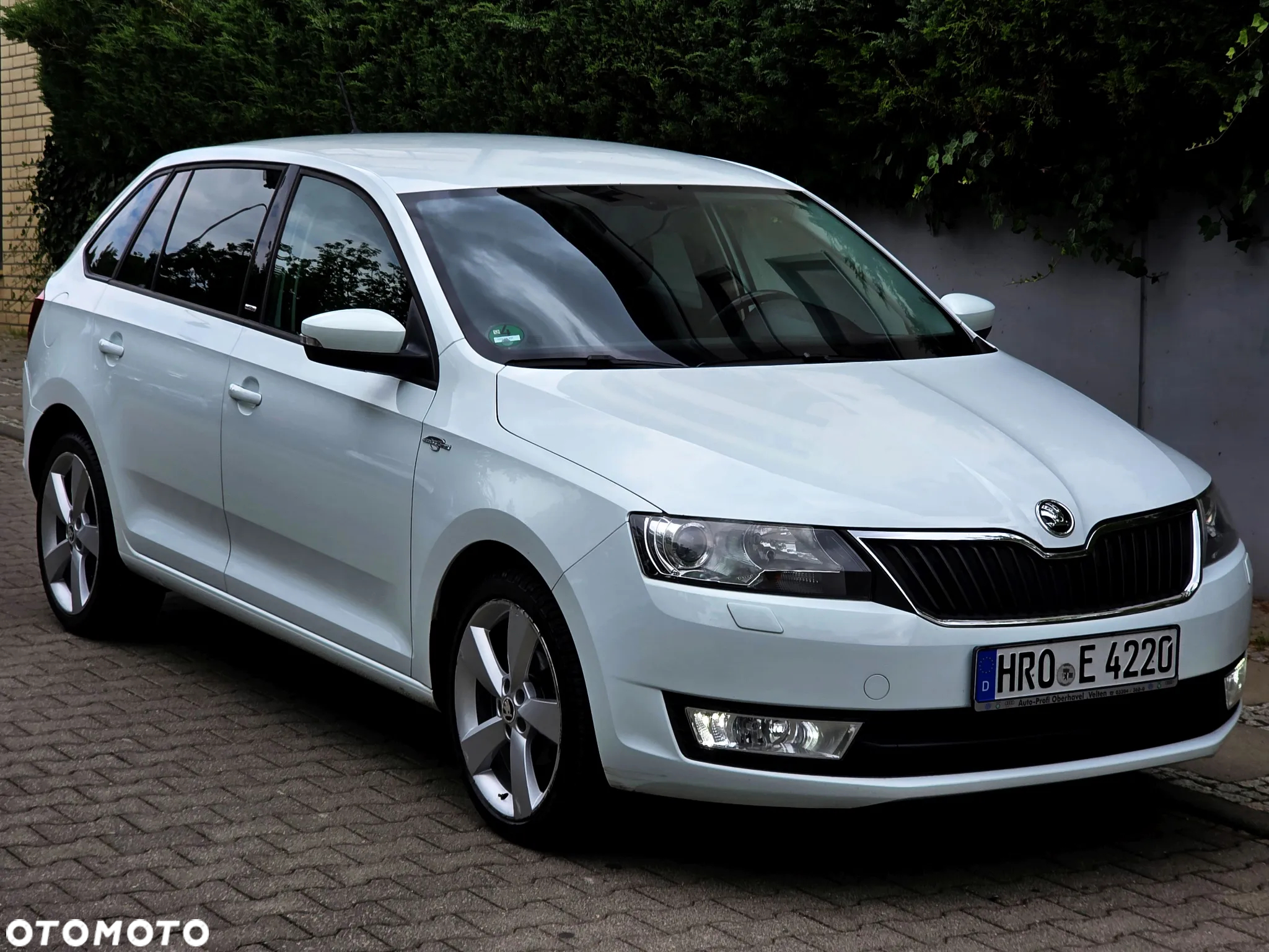 Skoda RAPID Spb 1.4 TDI DPF Emotion Plus - 3