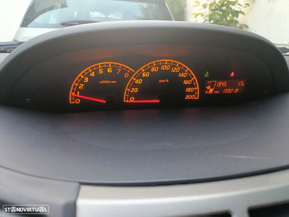 Toyota Yaris 1.0 VVT-i ACtive+AC - 23