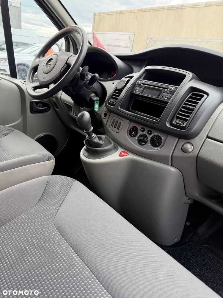 Opel VIVARO - 13