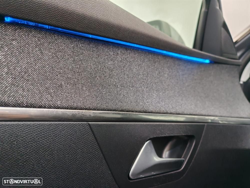 Peugeot 3008 1.5 BlueHDi Allure EAT8 - 19