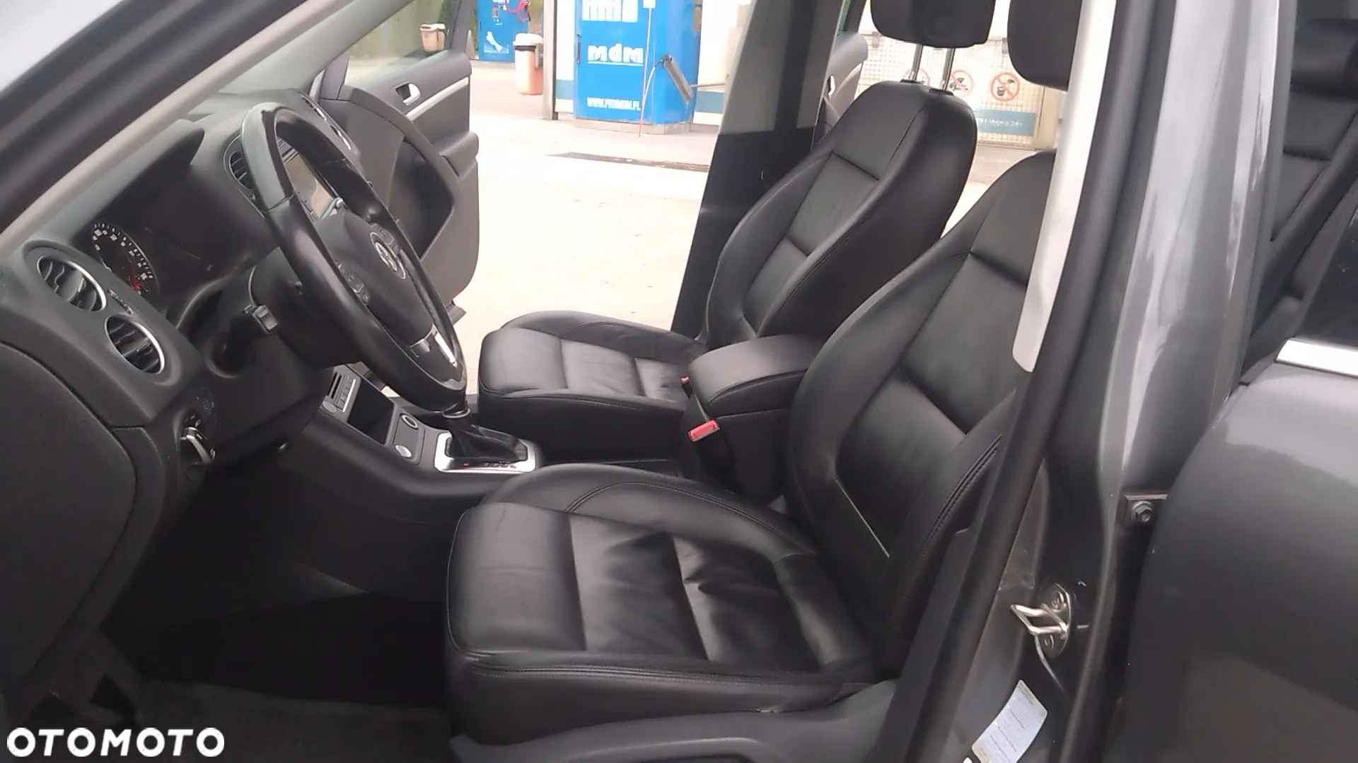 Volkswagen Tiguan - 12