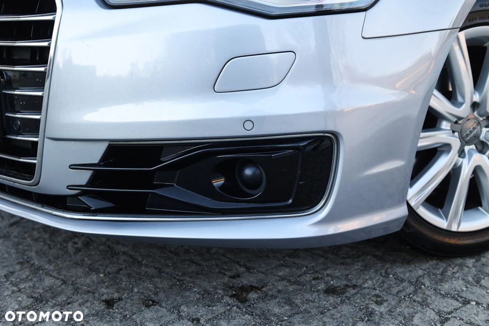 Audi A6 Avant 2.0 TDI Ultra S tronic - 9