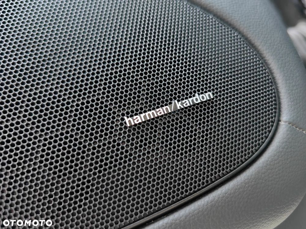 Mercedes-Benz SL - 20