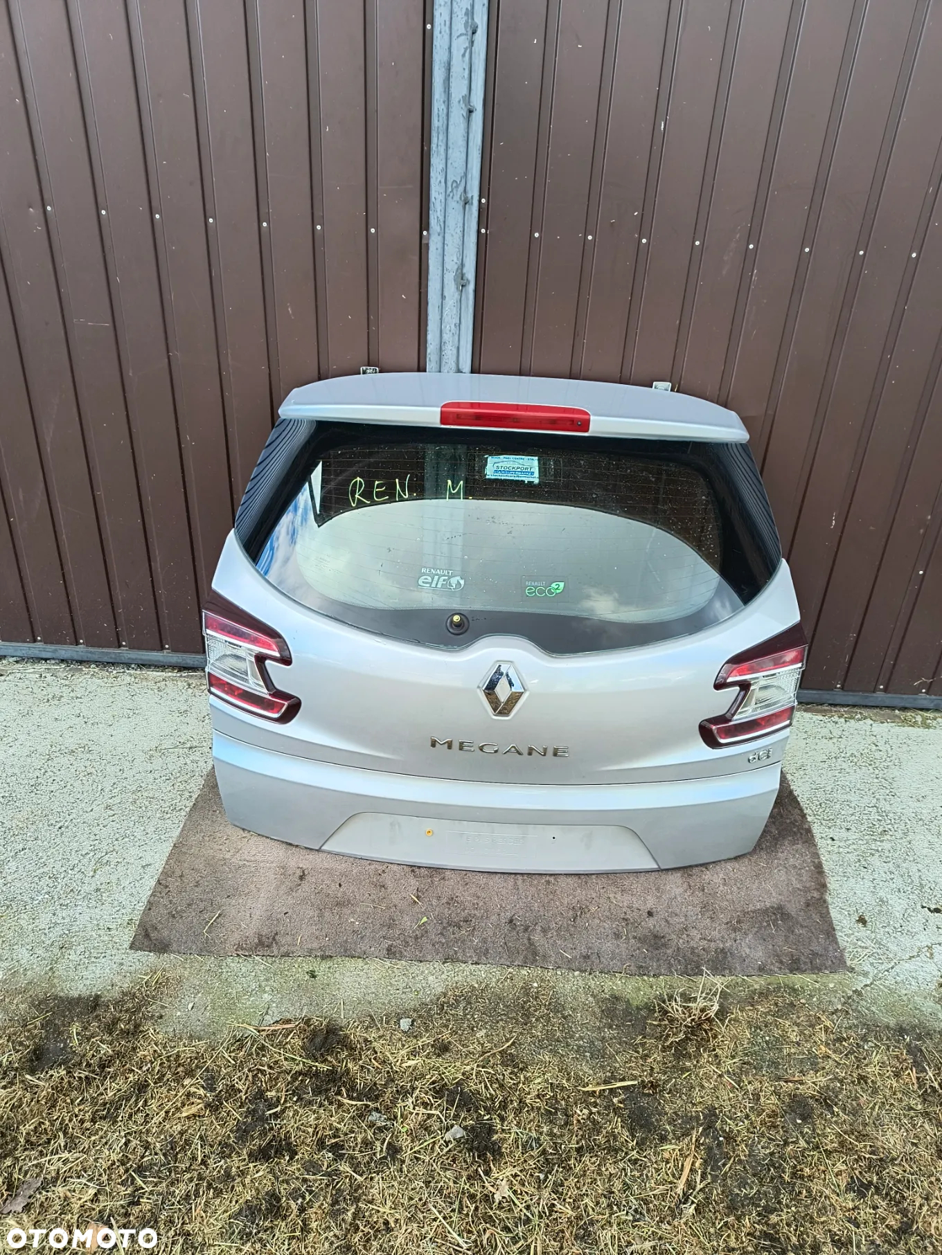 Klapa Tył tylna bagażnika Renault Megane  III Kombi - 15