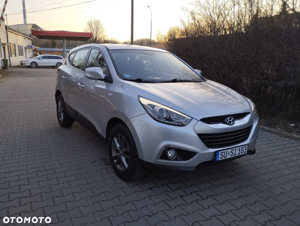 Hyundai ix35 1.6 2WD Fifa World Cup Edition - 3