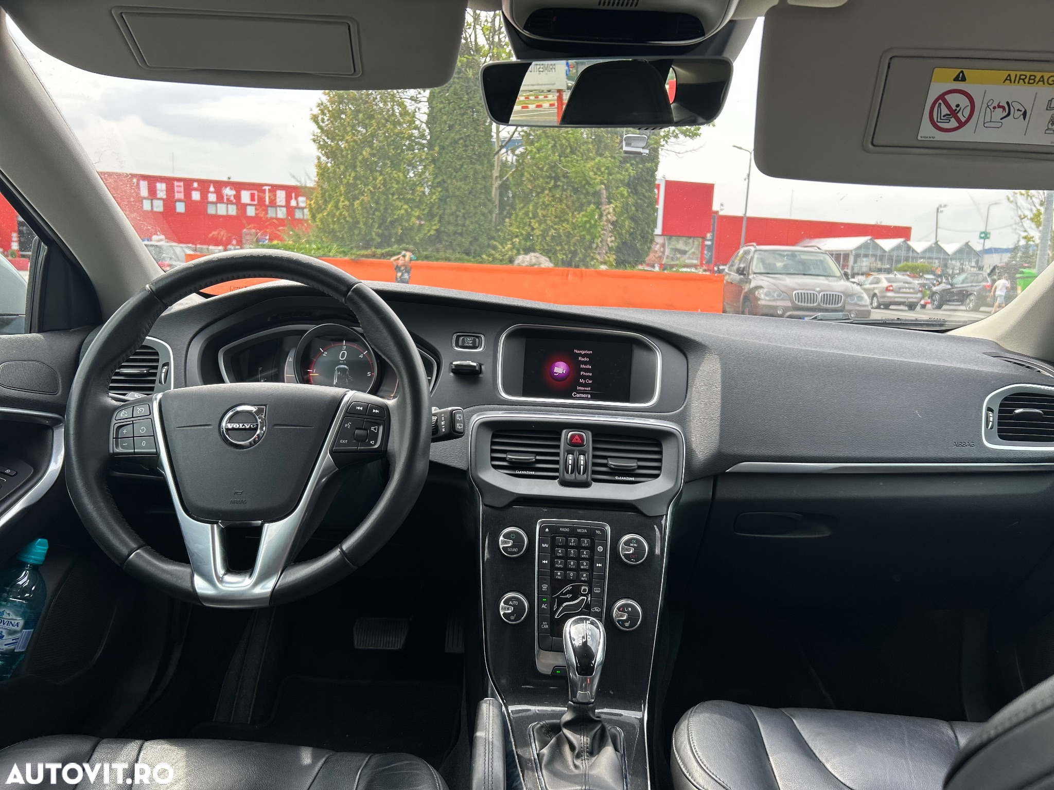 Volvo V40 D2 Aut. Momentum - 6