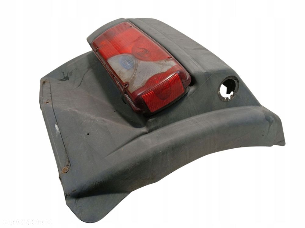 BŁOTNIK TYLNY LAMPA CZĘŚĆ TYLNA PRAWA MAN MAN TGX I 18.440 (2012-2016) 12.4 440KM - 2