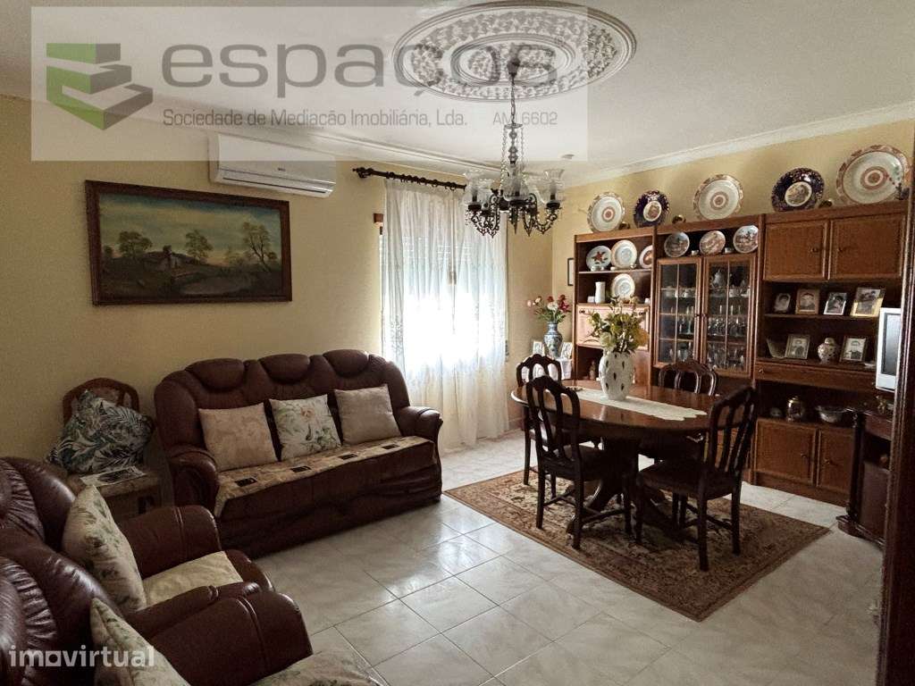 Moradia T3 - Grande imagem: 2/18