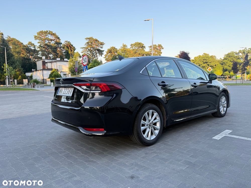Toyota Corolla 1.8 Hybrid Comfort - 5