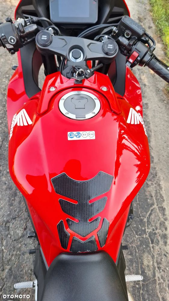 Honda CBR - 21