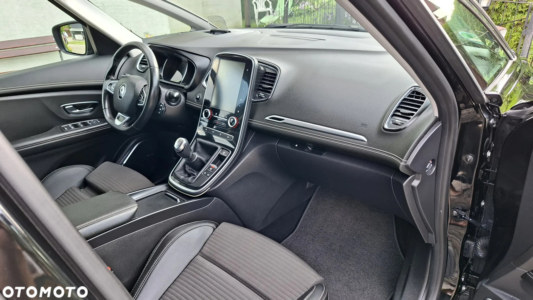 Renault Scenic ENERGY dCi 130 Euro 6 S&S Bose Edition - 31