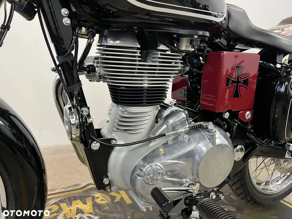 Royal Enfield Bullet - 12